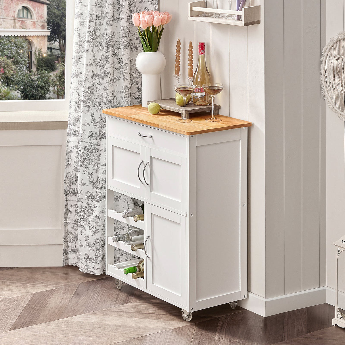 SoBuy FKW45-WN Desserte cuisine bois massif 67 cm avec plan en hévéa, tiroir et casier à vin – Blanc et naturel