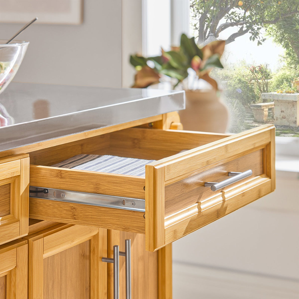 SoBuy FKW69-N Desserte de Cuisine à Roulettes, Plan de Travail INOX Extensible 46→71cm, 2 Tiroirs, Étagères Réglables, Charge 100 kg – 115x46x92 cm