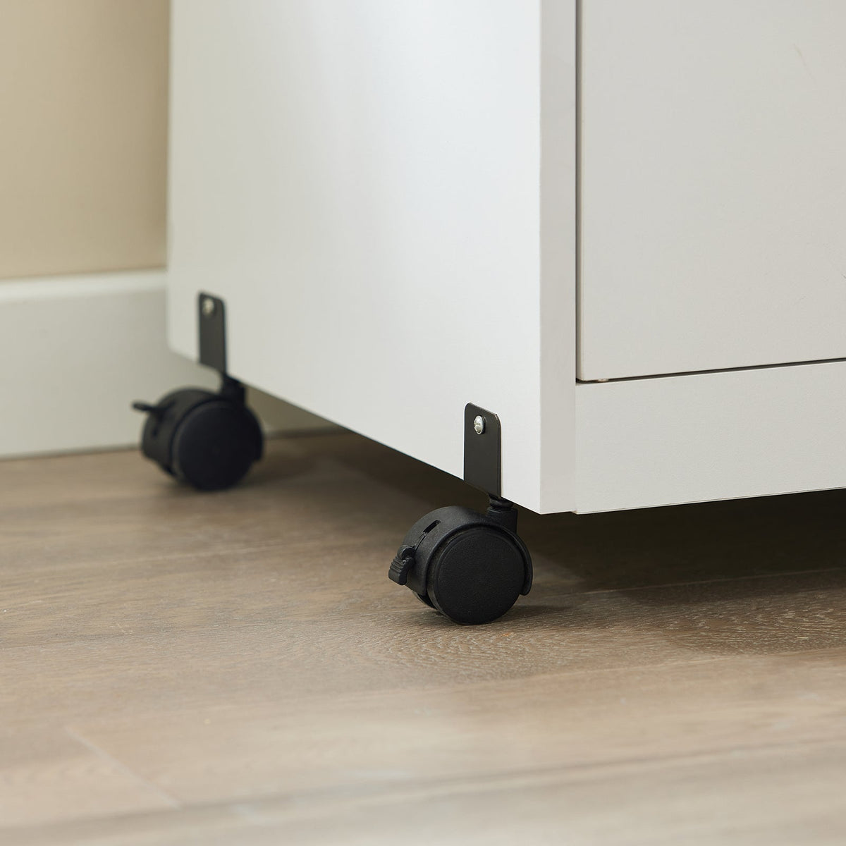 SoBuy FSB12-W Desserte Cuisine à Roulettes avec Micro-Ondes – Tiroir, 2 Portes, Poignées Bois, Blanc