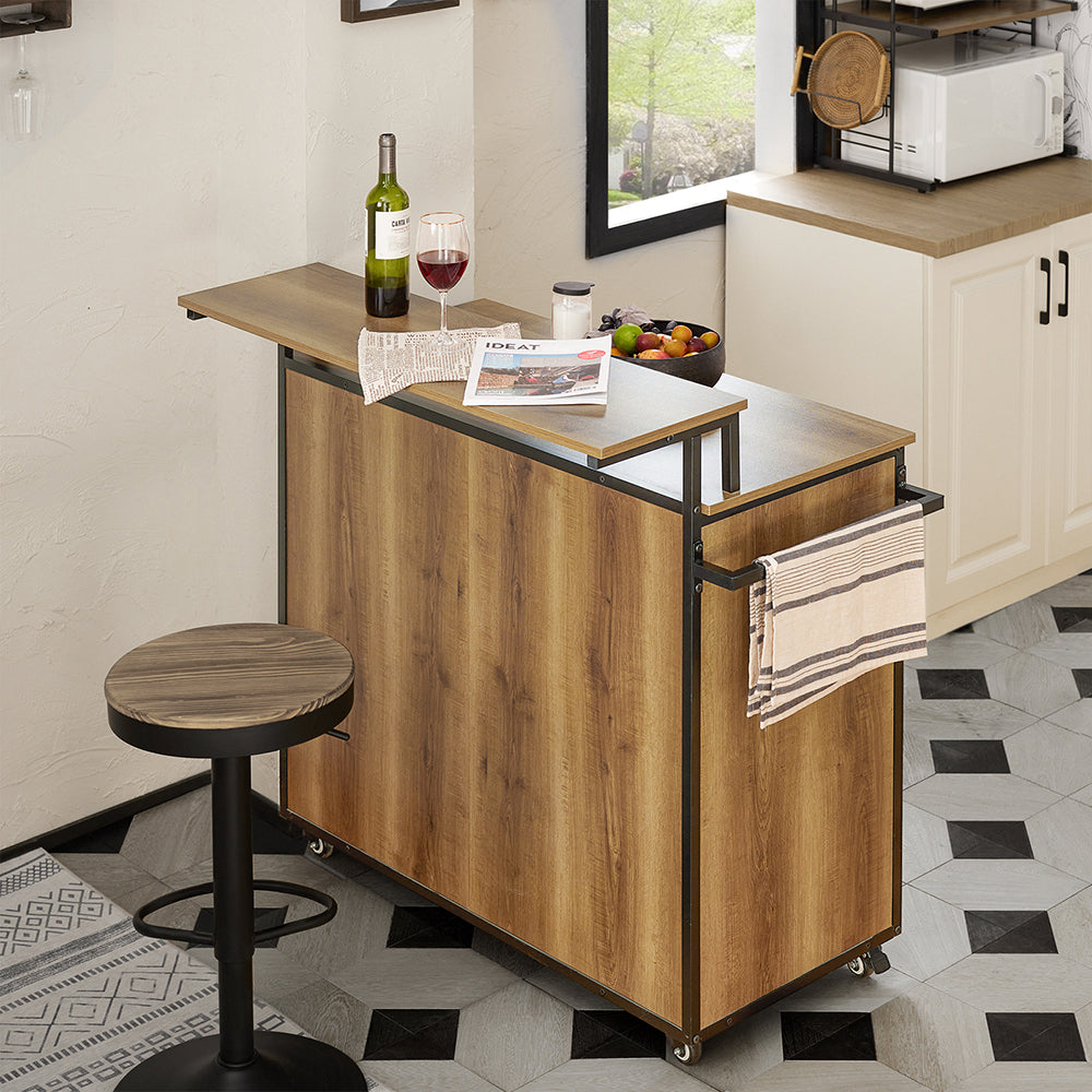 SoBuy KNL02-PF Îlot Central de Cuisine avec 2 Portes, 3 Tiroirs, 1 Porte et 1 Étagère, pour Cuisine et Salle à Manger, Rangement Optimisé – L113×P69×H106 cm